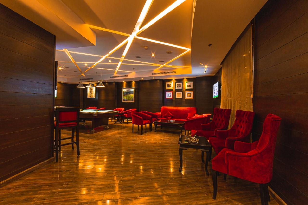 奥瑞克斯亚喀巴酒店 外观 照片 The lounge at the airport