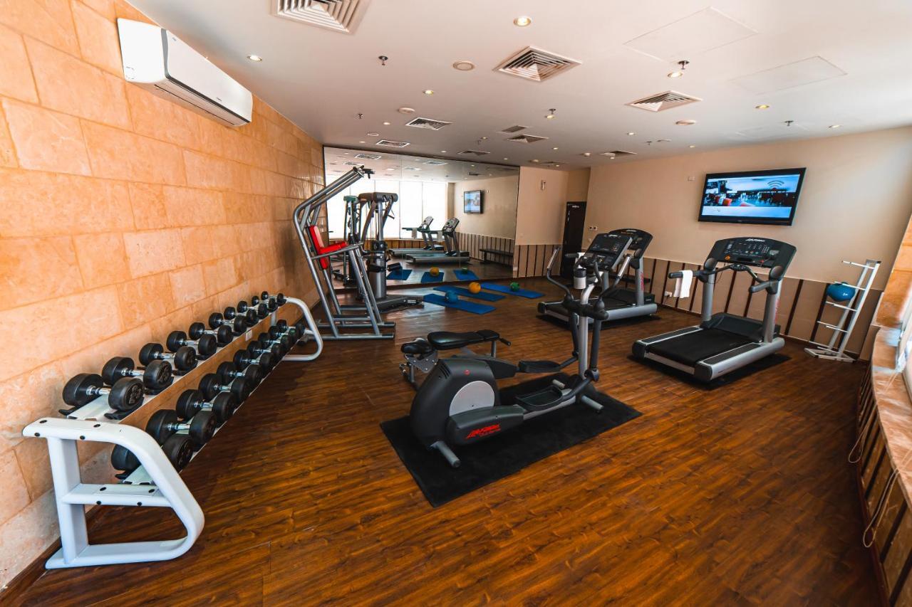 奥瑞克斯亚喀巴酒店 外观 照片 A gym in a hotel
