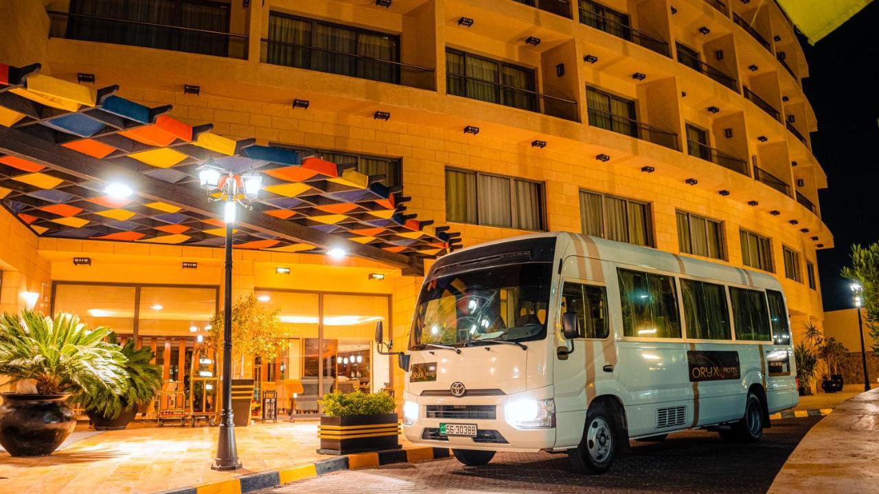 奥瑞克斯亚喀巴酒店 外观 照片 The hotel's shuttle bus